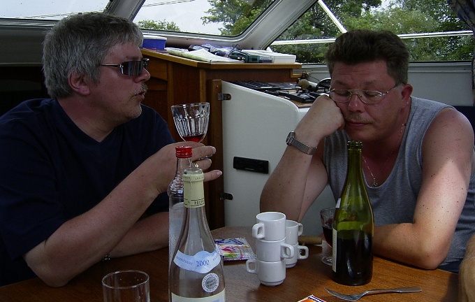 . . . zuviel Rotwein macht mde.